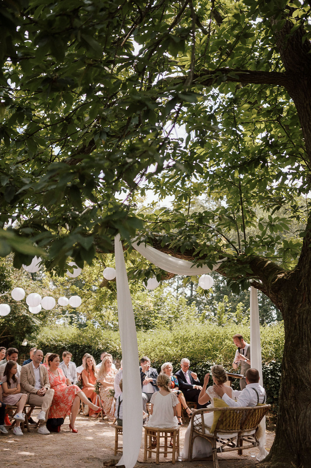 outdoor ceremony at slot doddendael